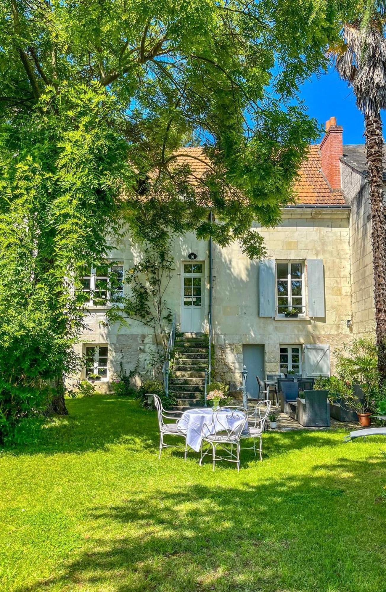 Gite Saint Joseph Loches Exterior foto